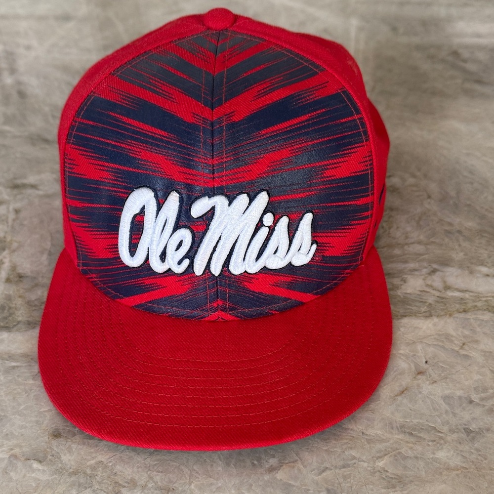 Ole Miss Nike baseball cap red with blue and white